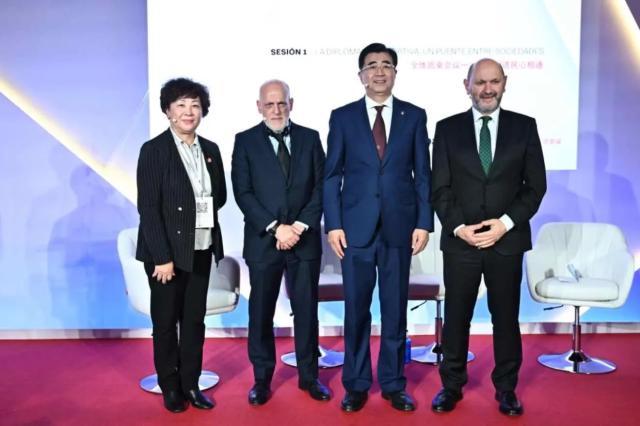 赛事直播-高端对话！中西足球合作升级 新三年计划瞄准4领域